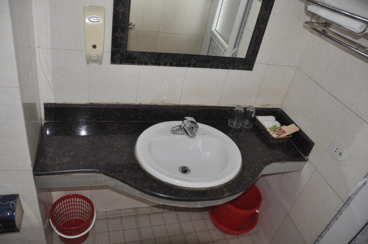 Cong Doan Mong Cai Hotel Quảng Ninh Buitenkant foto